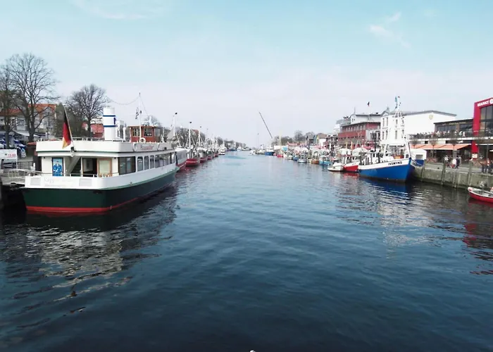 Holiday home Atlantic 3 07 Comfortable Kuehlungsborn